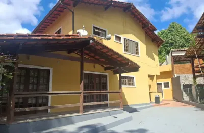 Casa em condomínio  plano ,4 quartos total segurança