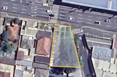 Casa comercial à venda no Uvaranas, Ponta Grossa 