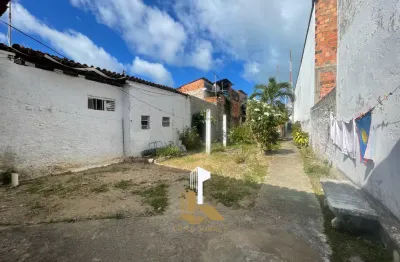 Talvez um novo comércio. talvez algo bonito. talvez, quem sabe, um projeto que misture vida e negócio, história e futuro.