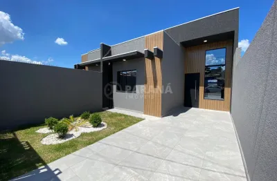 Alto padrão no iguaçu: casa com suíte, piscina e área de festa!