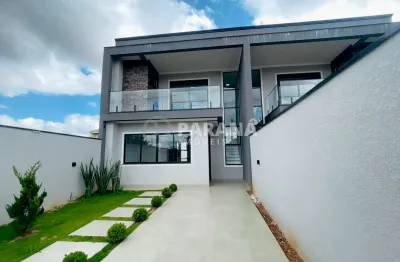 Sobrado com design luxuoso localizado no coração da cidade, perto de tudo que você precisa