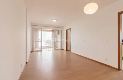 Apartamento a venda com 03 dormitórios sendo 01 suíte no kobrasol/ são josé, sc