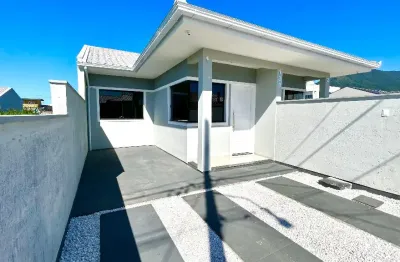 Casa na guarda do cubatão/palhoça com amplo terreno!!