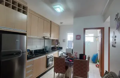 Apartamento a venda de 02 dormitórios com elevador e churrasqueira , no bairro aririú em palhoça-sc