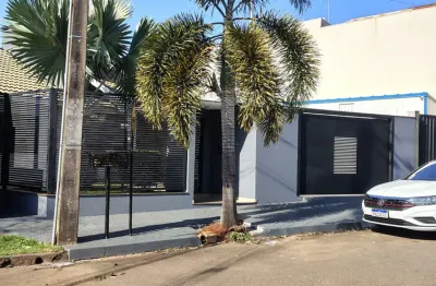 Casa com 4 quartos à venda na Avenida Marialva, 1796, Jardim São Pedro, Marialva