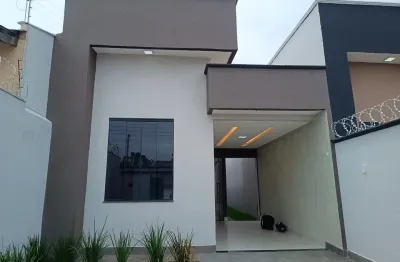 Linda casa 3 quartos sen1 suíte alto padrão, sofisticação e conforto