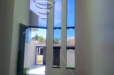 Casa de 3 quartos sendo 1 suíte plena, sofisticada c/ Área Gourmet e piscina, acabamento premium, espaço. Oportunidade de investimento garantido, Zero de entrada