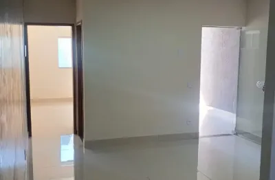 Casa 2 qts. Sendo 1 suíte , localização privilegiada e valorização garantida - Entrada de 10 mil c/ possibilidade de  Zero de Entrada