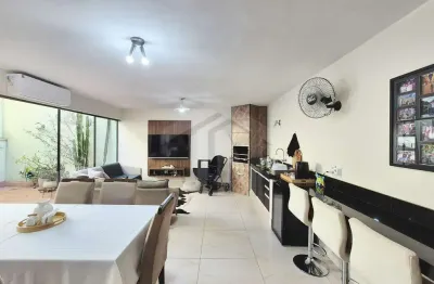 Lindo sobrado à venda no condomínio campos do jordão, parque dos lagos, ribeirão preto, sp