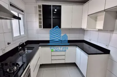 Apartamento de luxo para locação no jardim tupanci, barueri-sp: 3 quartos, 1 suíte, 2 salas, 2 banheiros, 2 vagas, 105m²