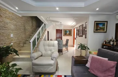 Casa em condomínio fechado com 3 quartos para alugar na Rua Euzebio de Almeida, 2450, Jardim Sulacap, Rio de Janeiro