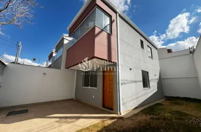 Casa com 3 quartos, 195m², no bairro itapoã, ao lado da lagoa do nado.