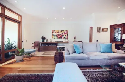 Oportunidade - casa com 420 m², 4 quartos sendo 4 suítes à venda no bairro alto de pinheiros.