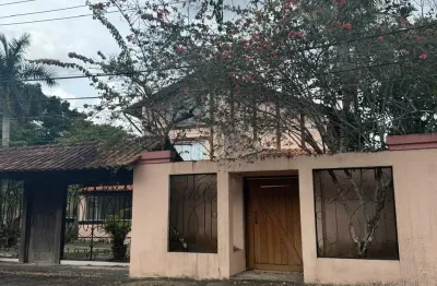 Casa à venda na Alameda Osvaldo Goeldi, Ponta Negra, Manaus