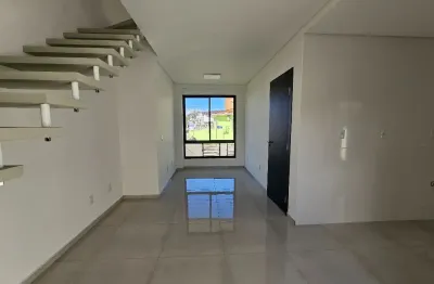 Sobrado à venda com 2 suítes no bairro bela vista em palhoça/sc