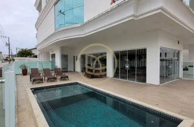 Apartamento com 3 dormitórios á 50m do mar na praia de palmas, mobiliado e com 2 vagas de garagem.