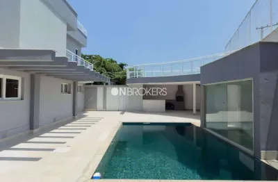 Casa alto padrão em recreio dos bandeirantes  -  rio de janeiro