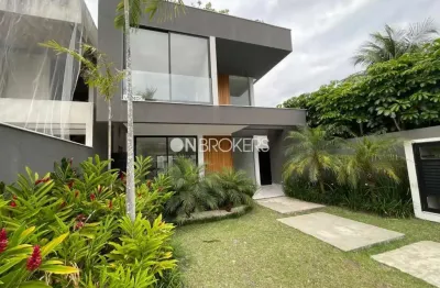 Casa em condomínio fechado com 4 quartos à venda na Rua Mário Albuquerque, Barra da Tijuca, Rio de Janeiro