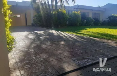 Casa com 4 dormitórios à venda, 216 m² constrção e 773 mts de terreno , u por r$ 1.900.000 - zona 05 - maringá/pr