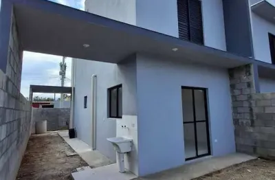 Casa com 2 quartos à venda no Balneário dos Golfinhos, Caraguatatuba 