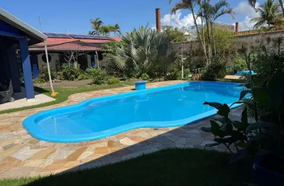 Casa alto padrão para venda em itanhaém, jardim jamaica, 3 dormitórios, 3 suítes, 2 banheiros, 10 vagas