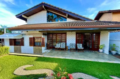 Casa alto padrão para venda em peruíbe, parque turistico, 5 dormitórios, 3 suítes, 3 banheiros, 3 vagas