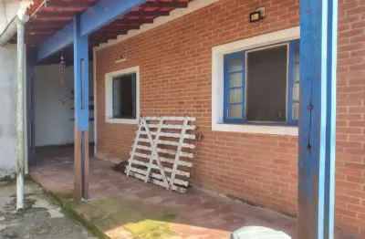 Casa para Venda em Itanhaém, Jardim Grandesp, 3 dormitórios, 1 suíte, 1 banheiro, 2 vagas