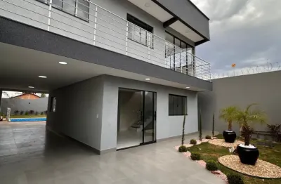 Casa com 3 quartos à venda na Rua Trento, Jardim Abaporu, Goiânia