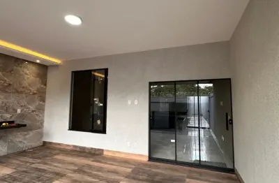 Casa com 3 quartos à venda na Rua Vieira Cunha, Parque das Amendoeiras, Goiânia