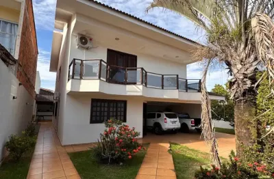 Casa com 4 quartos à venda na Alameda LB15, Jardim Leblon II, Goiânia