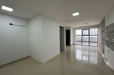 Alugo belíssima sala comercial com 34m² no bairro do Tirol - Natal - RN.