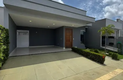 ALUGO Belíssima Casa MOBILIADA com 03 Dormitórios no Condomínio CENTRAL PARK RESIDENCIAL em Parnamirim/RN.