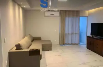 Apartamento reformado a 60 metros do mar –3 quartos. 125m² em boa viagem