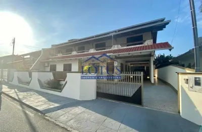 Casa com 4 quartos à venda no Amizade, Jaraguá do Sul 