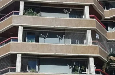 Amplo apartamento caminho da árvores,  2/4, dependência, nascente total r$ 500.000