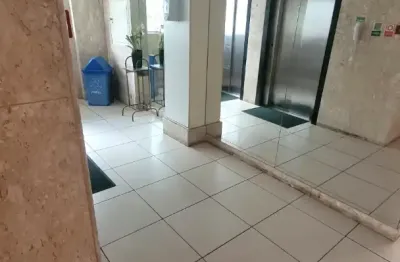 Quarto e sala executivo  e sofisticado próximo da estrada do côco