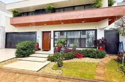 Casa em condomínio fechado com 4 quartos à venda na Rodovia Jornalista Maurício Sirotsky Sobrinho, 5057, Jurerê, Florianópolis