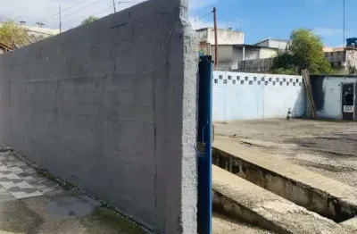 Terreno comercial para alugar na Rua Nove de Julho, 576, Jardim Santa Helena, Suzano