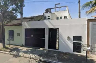 Sobrado residencial e comercial disponível para venda e aluguel no Jardim dos Ipês em Suzano, próximo ao Shopping, segue mais informações abaixo: - SO2231