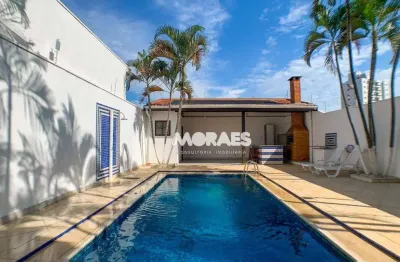 Casa sobrado com 3 quartos (1 suíte), armários, lazer, 300 m² - venda por r$ 980.000 ou aluguel por r$ 8.500/mês - jardim estoril iv - bauru/sp