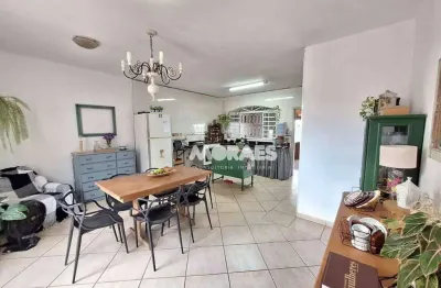 Casa com 3 quartos, 1 suíte, 4 vagas, á venda, a/c 218 m² por R$ 585.000 - Jardim Terra Branca - Bauru/SP