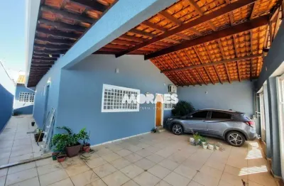 Casa com 3 dormitórios à venda, 160 m² por r$ 550.000,00 - núcleo residencial presidente geisel - bauru/sp
