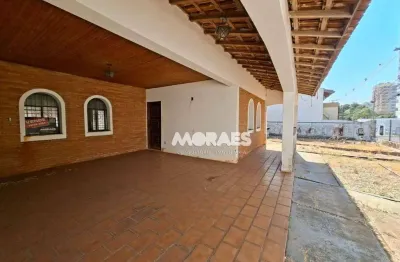 Casa com 4 quartos à venda, 756 m² por r$ 1.250.000 - vila cidade universitária - bauru/sp