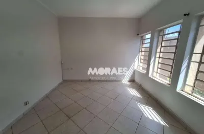 Casa com 3 quartos para alugar, 200 m² por r$ 2.500/mês - jardim brasil - bauru/sp