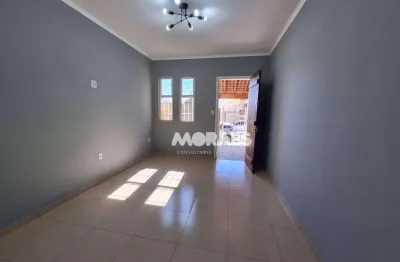 Casa com 3 quartos, 2 vagas, para alugar, 200 m² por r$ 3.100/mês - jardim estoril - bauru/sp