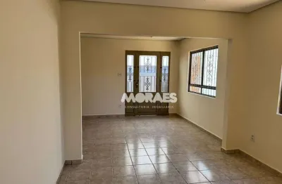Casa térrea com 3 quartos, 220 m² - venda por r$ 430.000 ou aluguel por r$ 2.780/mês - jardim terra branca - bauru/sp