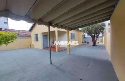 Casa com 2 quartos para alugar, 300 m² por r$ 2.300/mês - vila nova cidade universitária - bauru/sp