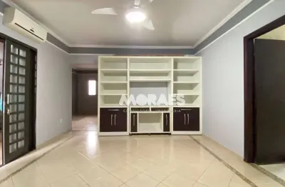 Casa com 3 quartos para alugar, 252 m² por r$ 2.950/mês - vila seabra - bauru/sp
