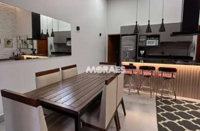 Casa térrea e nova com 3 quartos (1 suíte), 2 vagas à venda, 180 m² por R$ 720.000 - Jardim Solange - Bauru/SP