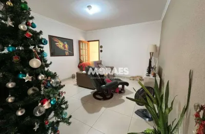 Casa térrea com 3 quartos (1 suíte), 2 vagas, à venda 180 m² por r$ 420.000 - vila pacífico - bauru/sp